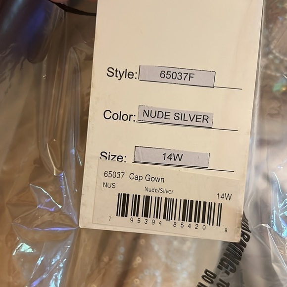 Mac Duggal 65037 NWT Prom Long Plus Size Dress - Picture 7 of 7